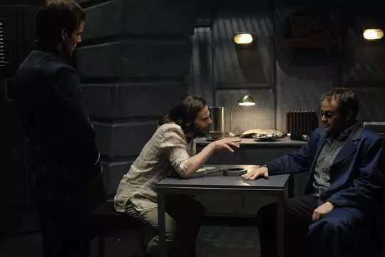 太空堡垒卡推狄减  第一季的剧照